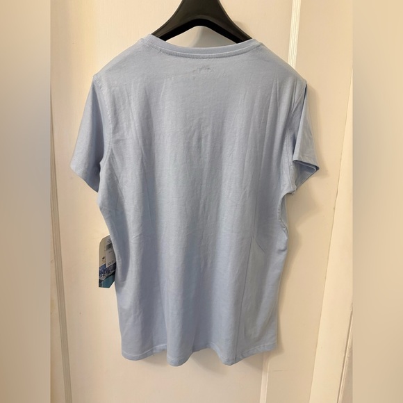 MOUNTAIN AND ISLES SHORT SLEEVE LIGHT BLUE GRAPHIC TSHIRT NWT - Picture 4 of 13